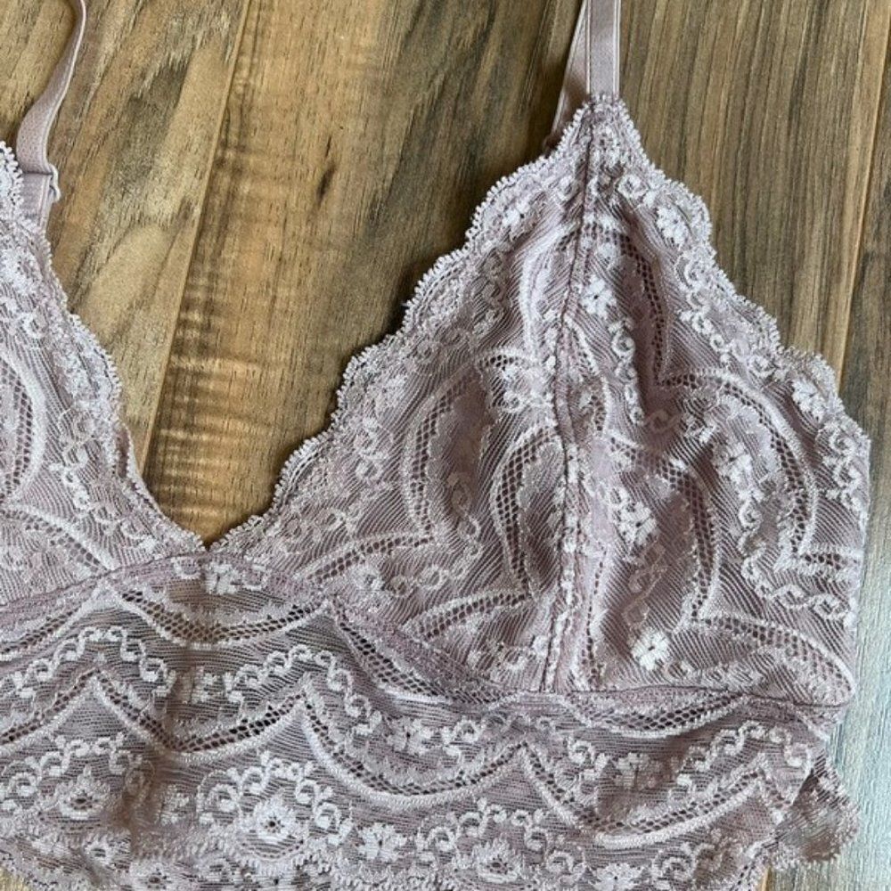 ‎Express large lace bra - Picture 2 of 5